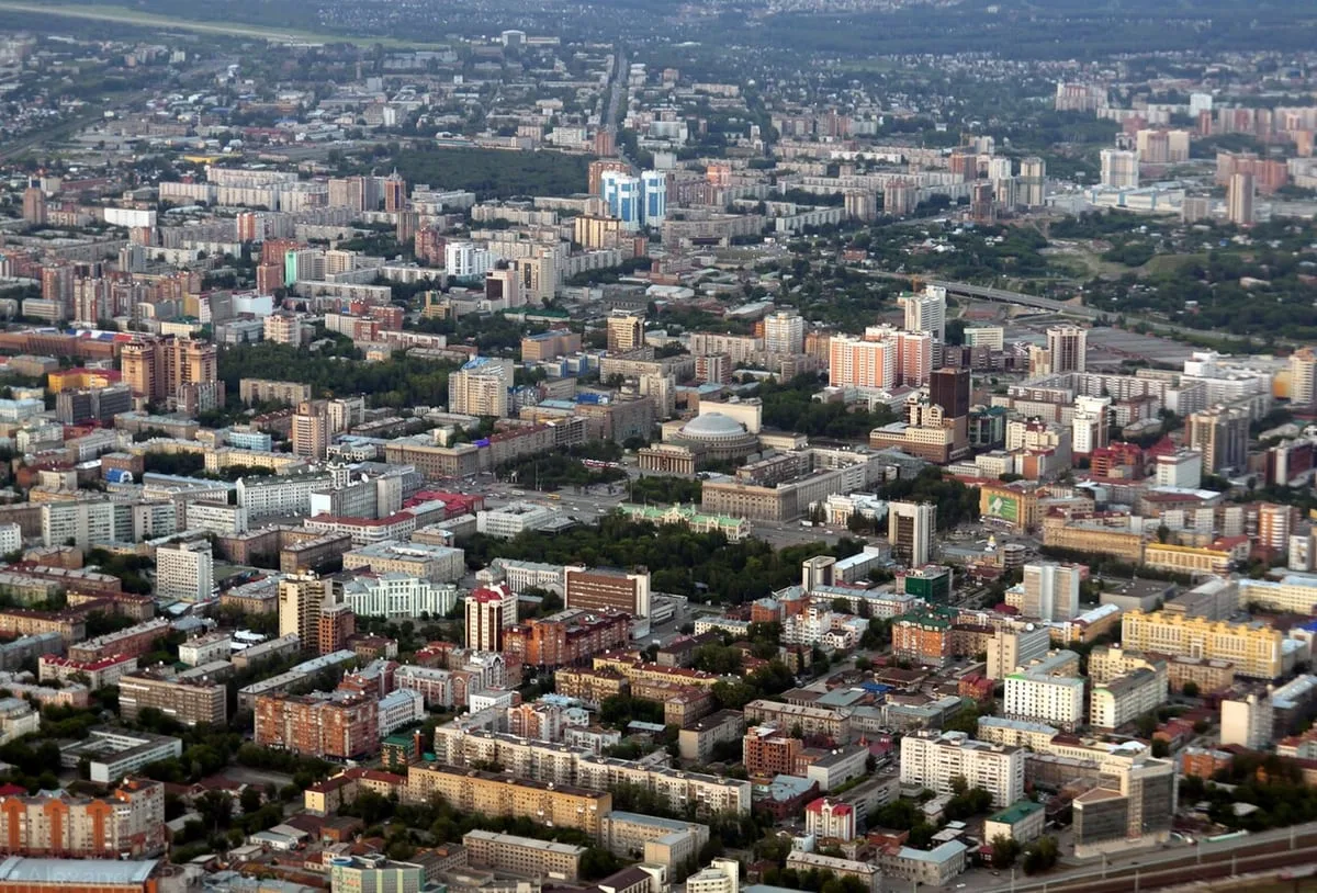 Школьнику предложили 600 тысяч за теракт в ТЦ: подросток сообщил о случившемся родителям