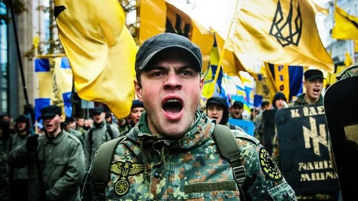 Украина грозит военными действиями соседям: что это значит для Европы?