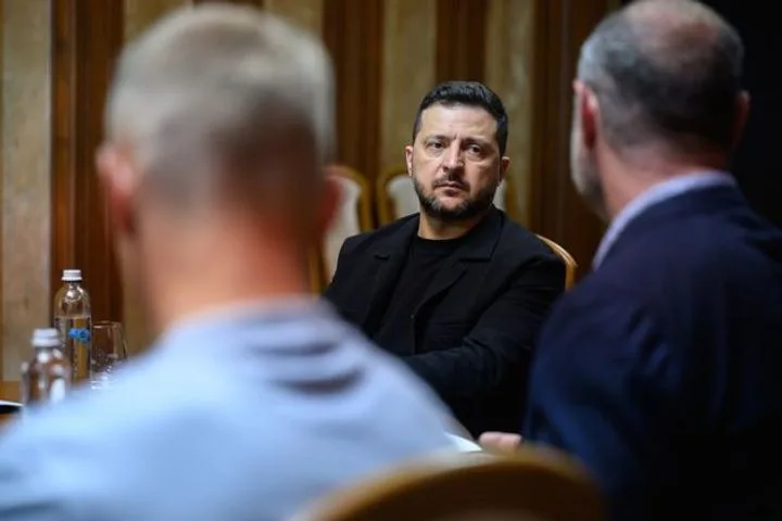 Зеленский дистанцировался от коррупционного скандала вокруг его офиса