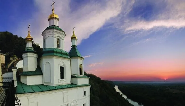 Драма в Лавре: монах убит, двое ранены