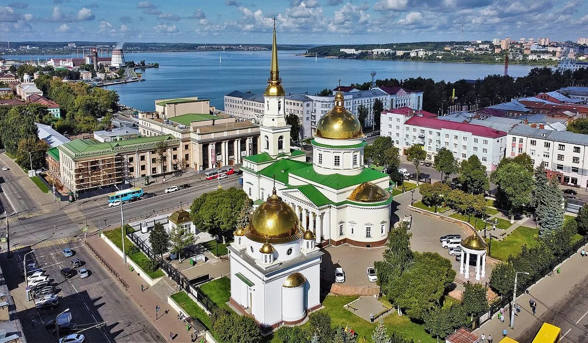 Сирены воют, аэропорт закрыт: что произошло ранним утром в Удмуртии