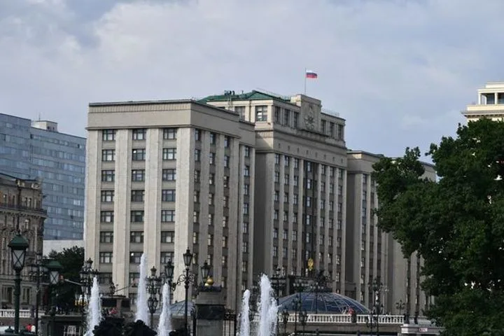 Толстой заявляет о возможностях России