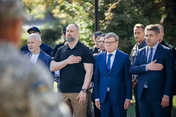 События вблизи Борисполя во время визита Вадефуля: журналист говорит об «оскорблении Германии»