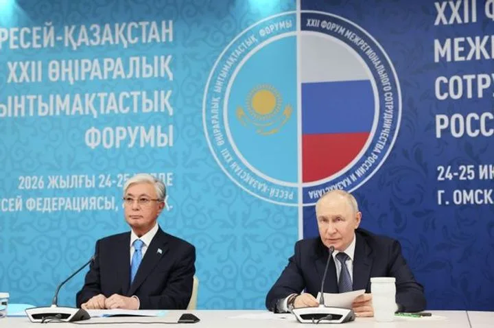 Токаев призвал Путина к обсуждению ситуации: Подробности встречи