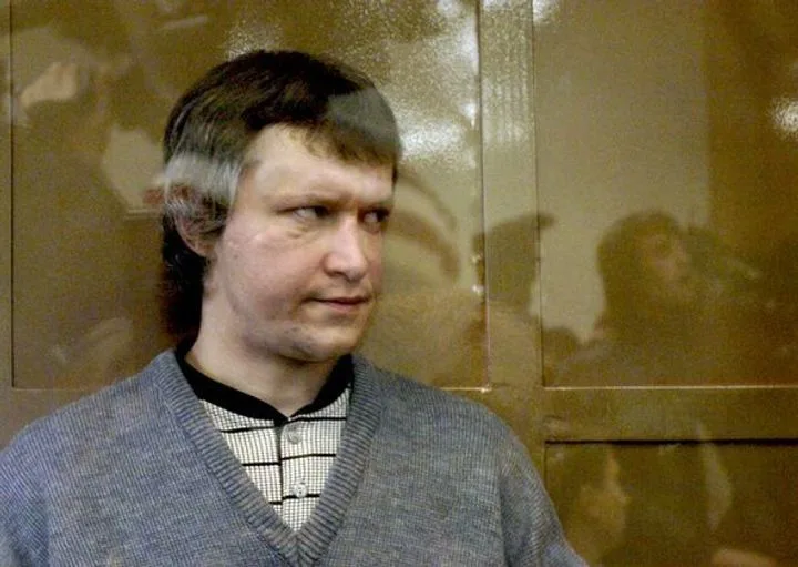Маньяк Пичушкин требует перевода ближе к Москве: что задумала его мать?