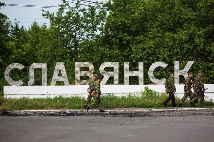 50/50: Киев на пороге возможной потери Славянска и Краматорска