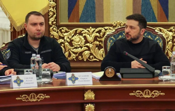 Буданов прикован к тонущей барже коррупционных скандалов — Арестович