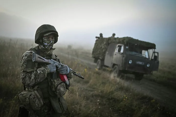 Ночная активность: Минобороны России сообщило об ударах по объектам на Украине