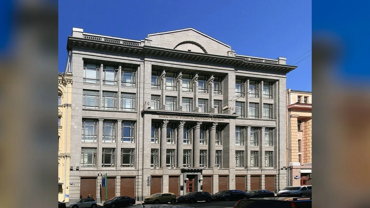 Минфин поддержал повышение выплат по ОСАГО: что будет с ценами на полисы