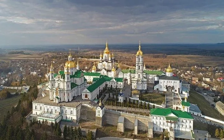 Битва за Лавру: Кто претендует на святыню и в чем её значение