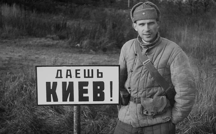 Бывший участник украинского формирования призывает киевлян быть осторожными: "Россия готовит действия"