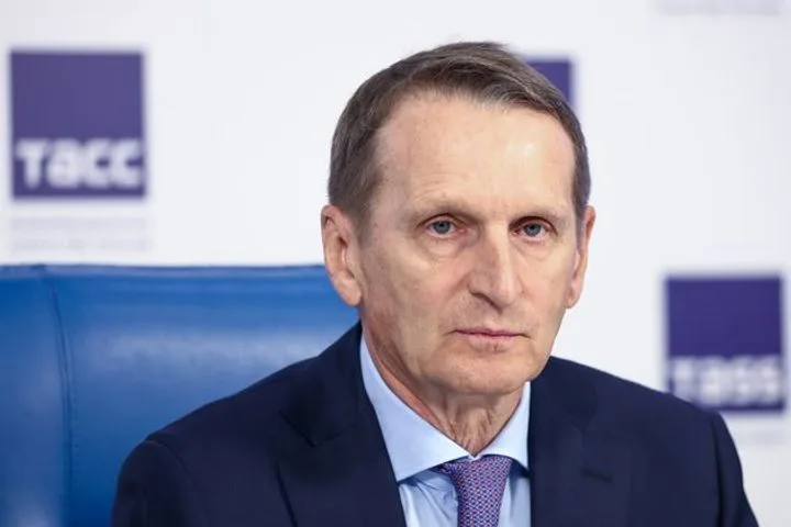 Европа на пороге. Глава СВР: ЕС вооружается и грозит