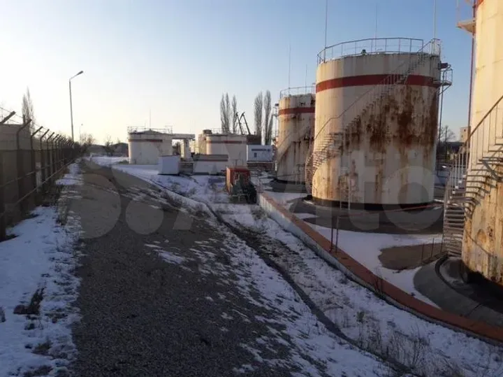 Советские ГОСТы защитили нефтебазы от внешних воздействий? Эксперт раскрыл детали