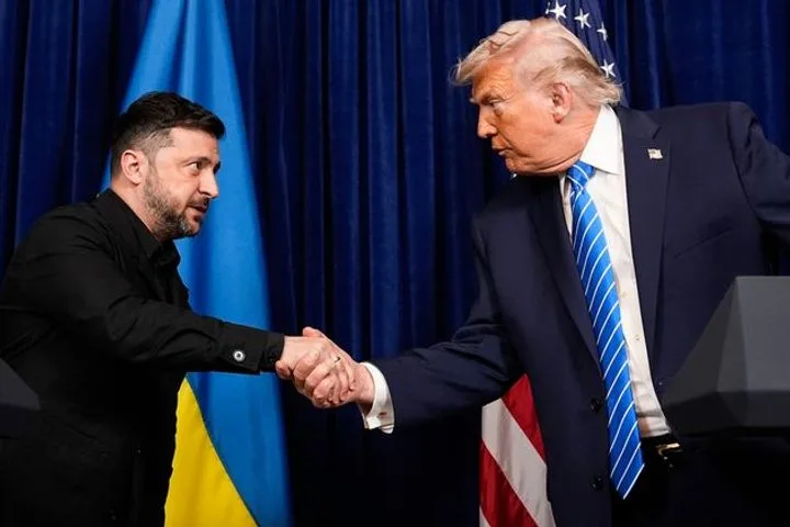 Трамп меняет маску: с чем президент США едет к Зеленскому