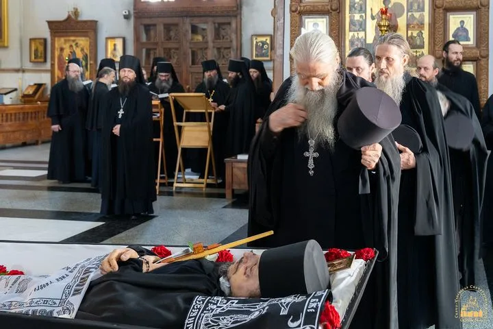 Убийство монаха в Лавре: кому выгоден кровавый инцидент