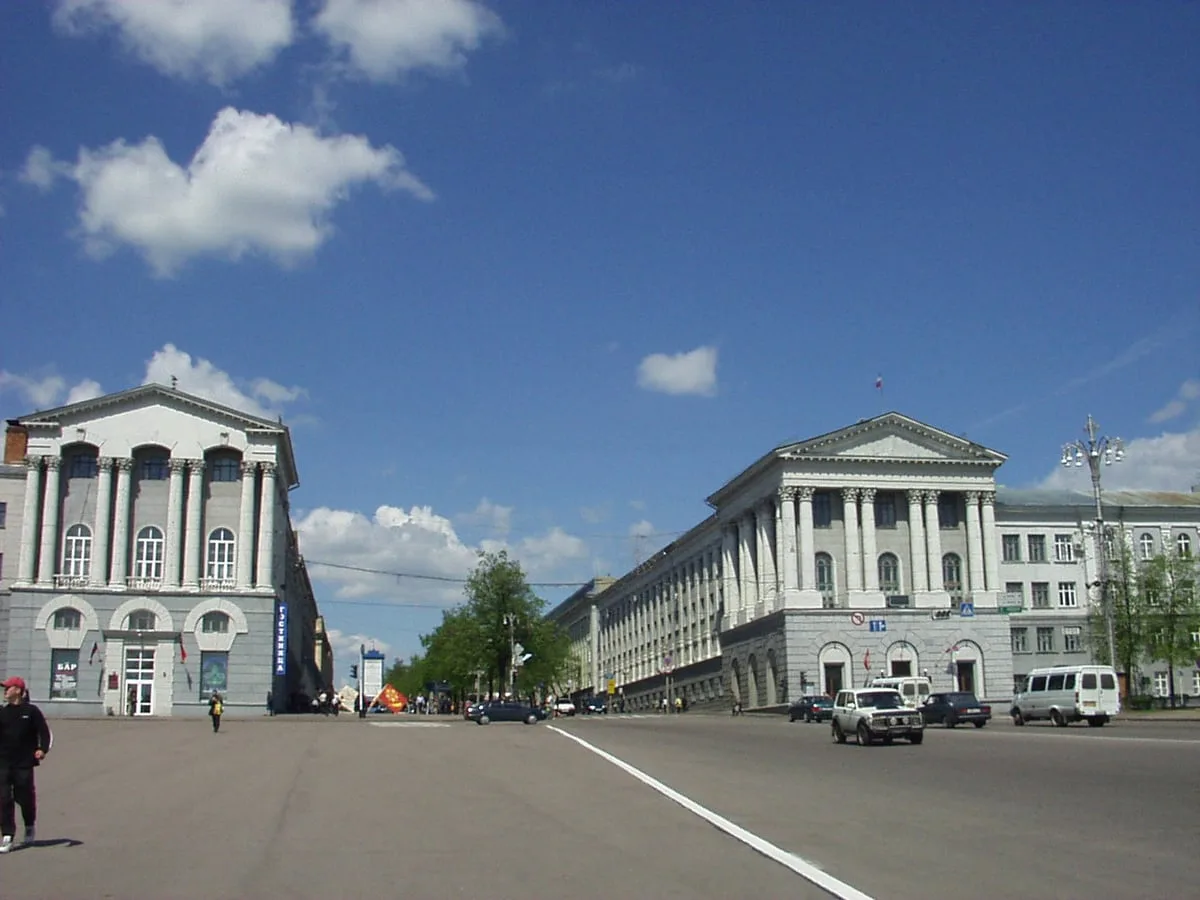 Удар по самому больному: поликлиники лишились серверов