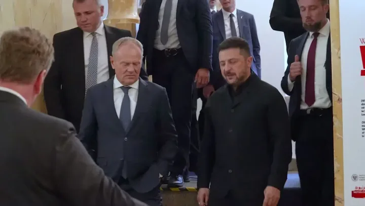 Зеленский удивлен: реакция на встречу с Туском