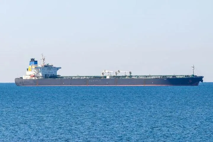 Европа идёт на абордаж: Брюссель готовит морскую операцию в отношении России